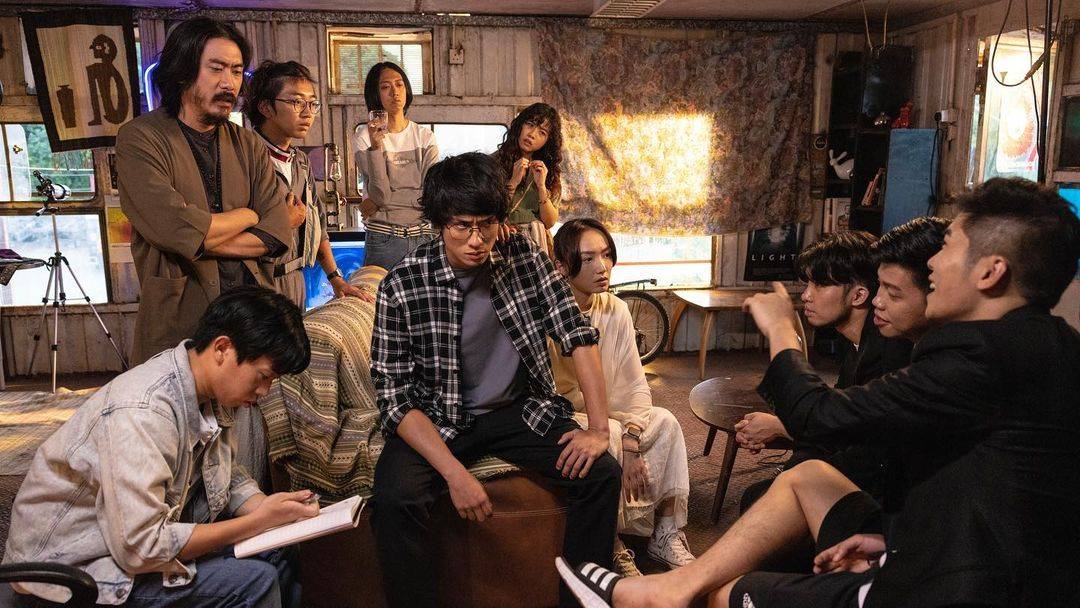 时空旅人预言2023年将现「平行时空」 ，全新星球对人类充满敌意！