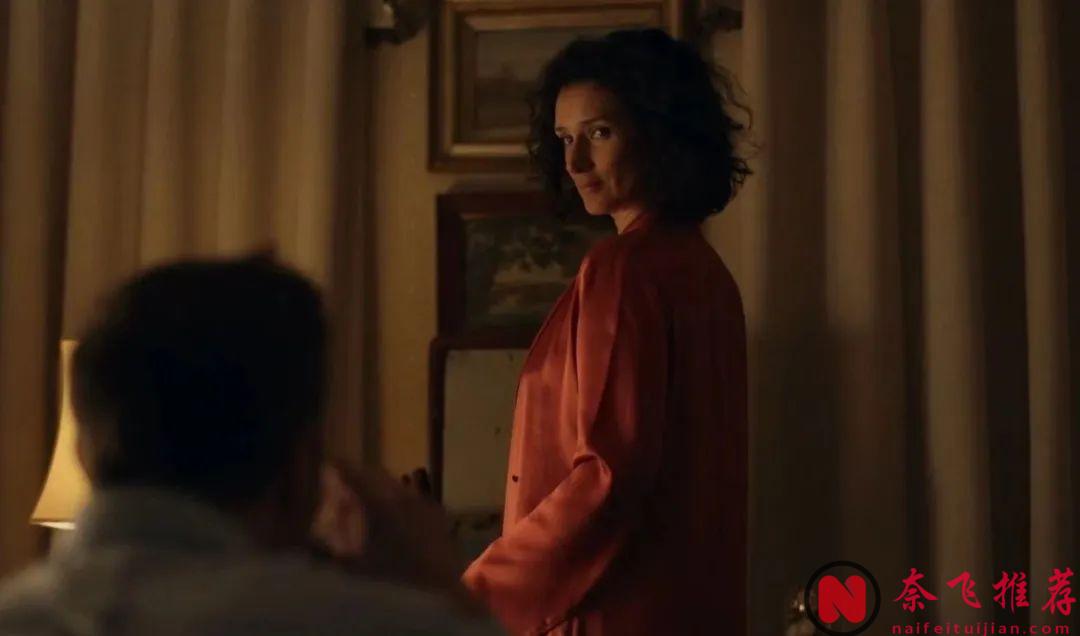 Netflix「情劫」，不輸五十度黑/格雷的五十道色戒2(港) / 格雷的五十道陰影：束縛(臺)