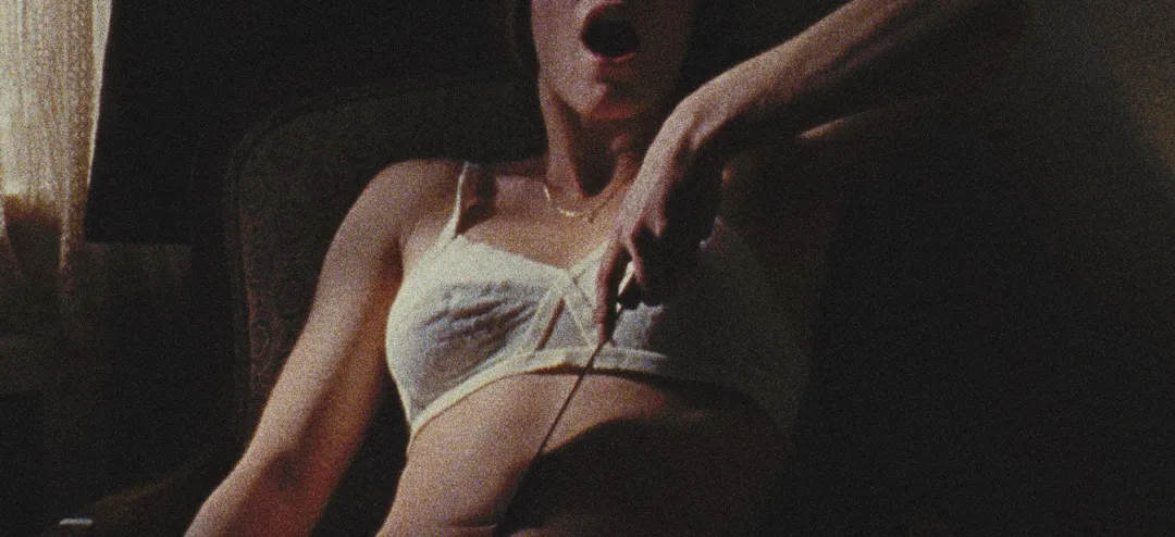 十年最佳美式恐怖片《长腿》强势来袭，尼古拉斯·凯奇/基治/凯吉再塑经典！