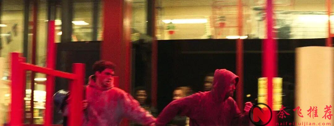 羅伯特·帕丁森最好的作品之一！美國高分犯罪片《好時光/命中有罪/失速夜狂奔》