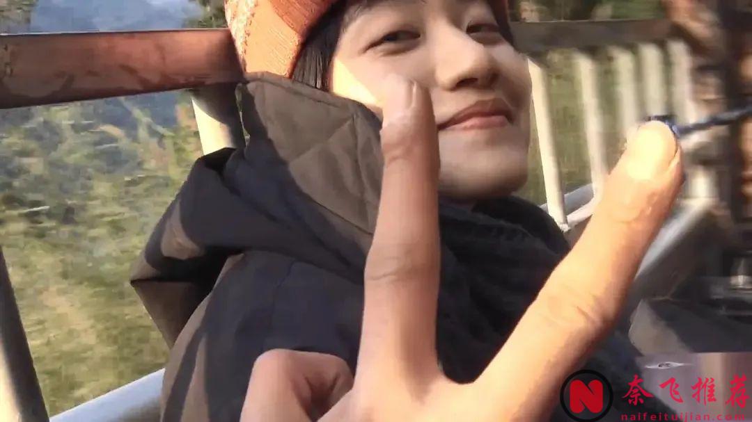 风格化科幻喜剧电影《宇宙探索编辑部》，花语伪科幻片中的佼佼者！