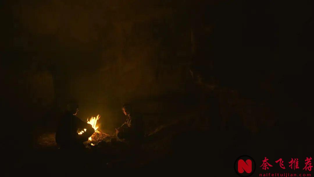 风格化科幻喜剧电影《宇宙探索编辑部》，花语伪科幻片中的佼佼者！