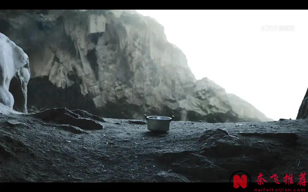 风格化科幻喜剧电影《宇宙探索编辑部》，花语伪科幻片中的佼佼者！