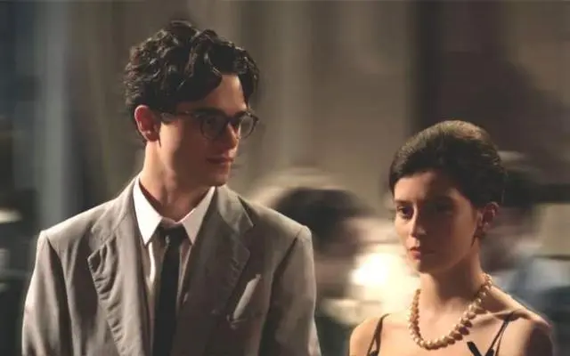 9.5分HBO封神之作《我的天才女友/那不勒的故事》第三季，這個渣男太上頭了