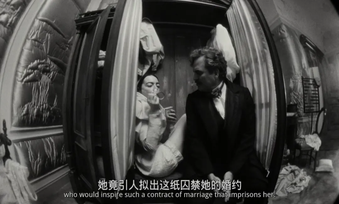 尺度最大的女性“爽片”《可憐的東西》，一刀未剪，探索慾望的深處