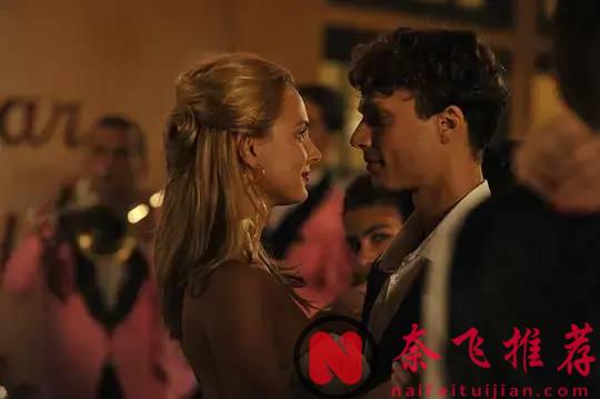 女主太過美豔！像《今夕何夕》這樣的愛情片真夠勁道！