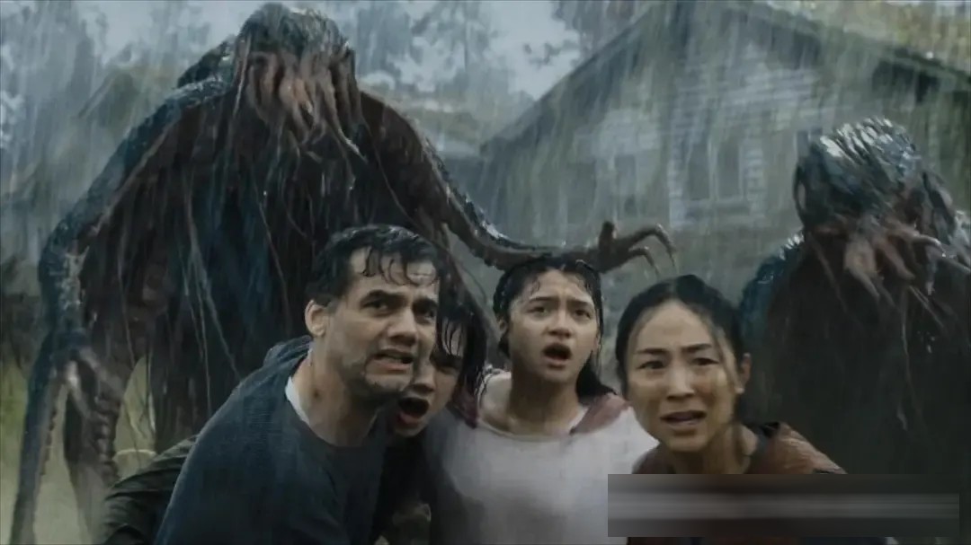 Netflix《最后孤屋》:一家四口被封死在屋里数年,观众爱看影评人不买账