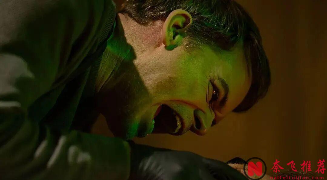 第一集就上尺度，这部爆款美剧《嗜血法医：杀魔复生》太过瘾了