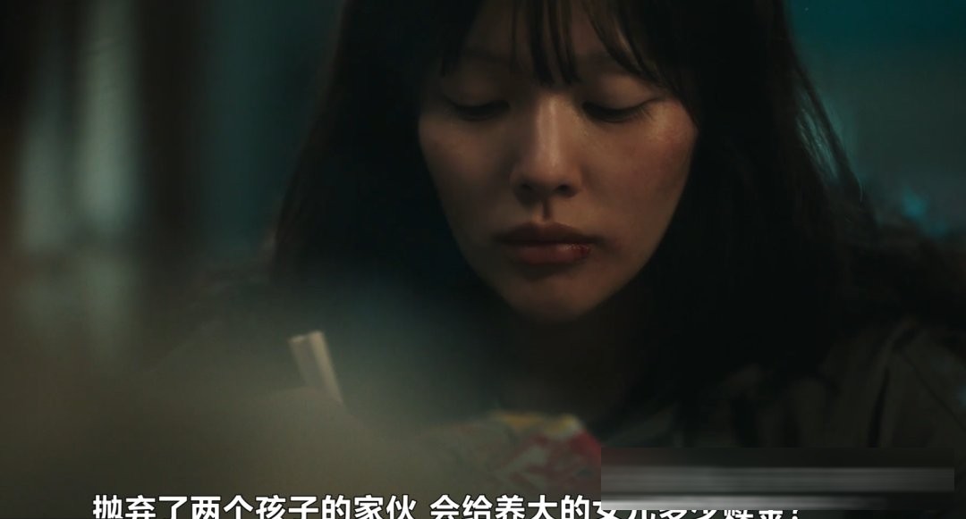 韩国犯罪片《姐妹》影评:车珠英与李洙赫的绑架追债戏,尺度有余剧本不足