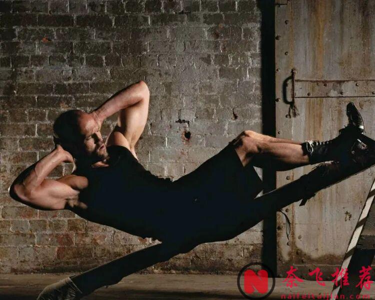 "西装暴徒"开创者，58岁依然吊打小鲜肉，从奥运落选到狂揽40亿票房，好莱坞硬汉——杰森·斯坦森的大器晚成之路​