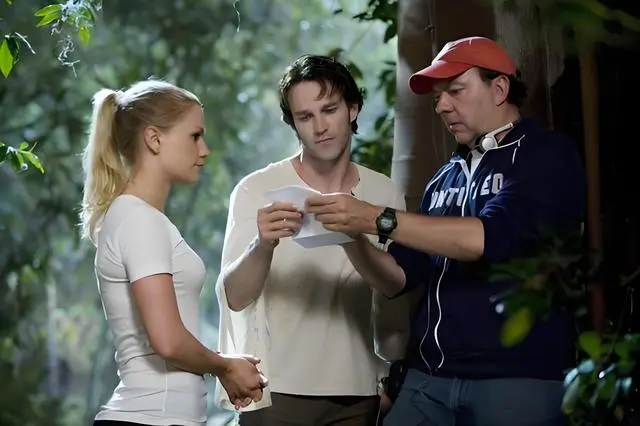 充满荷尔蒙的吸血鬼题材HBO剧集《真爱如血》，血腥与唯美并存，让人脸红心跳，欲罢不能！