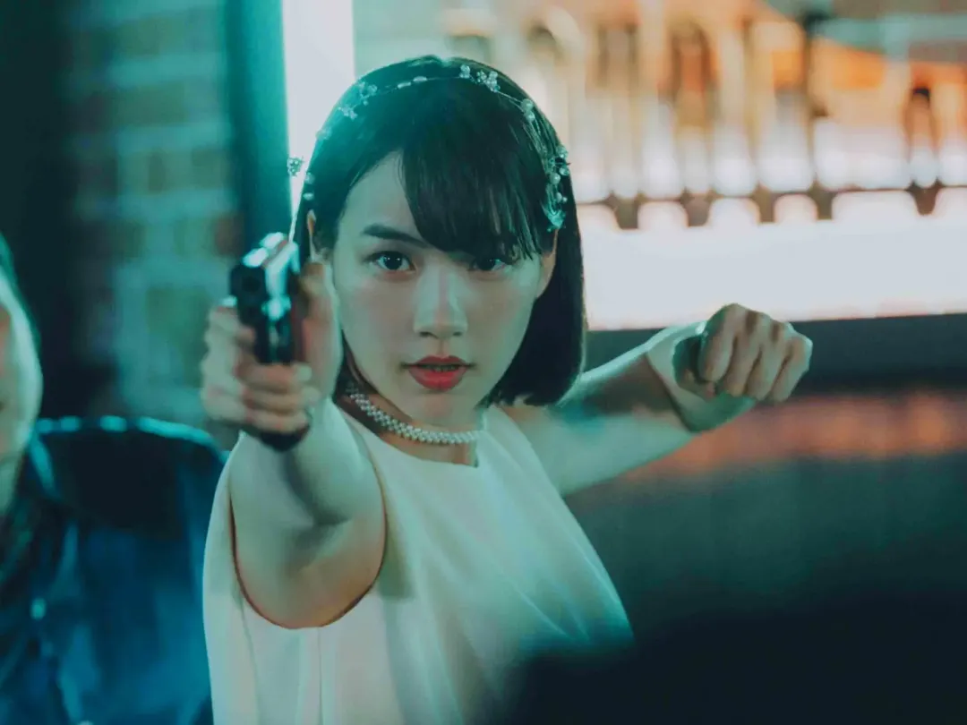《幸福伽菜子的快乐杀手生活第二季/加奈子的幸福杀手生活第二季》:黑色喜剧里的职场反差