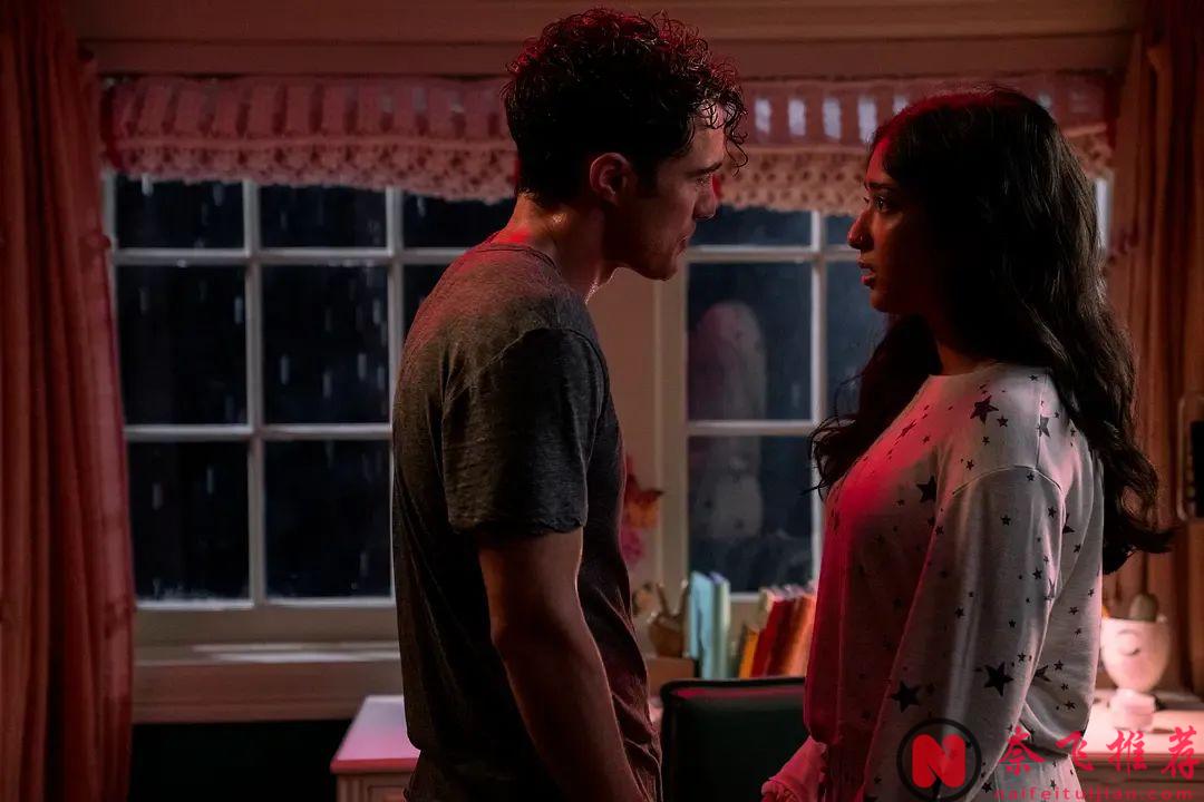 Netflix拍的青春尺度劇《好想做一次》，連劇名都這麼羞恥