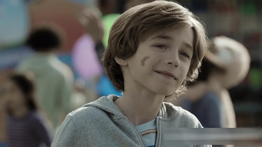 Netflix《我会找到你》：8集讲完一个越狱找儿子的故事