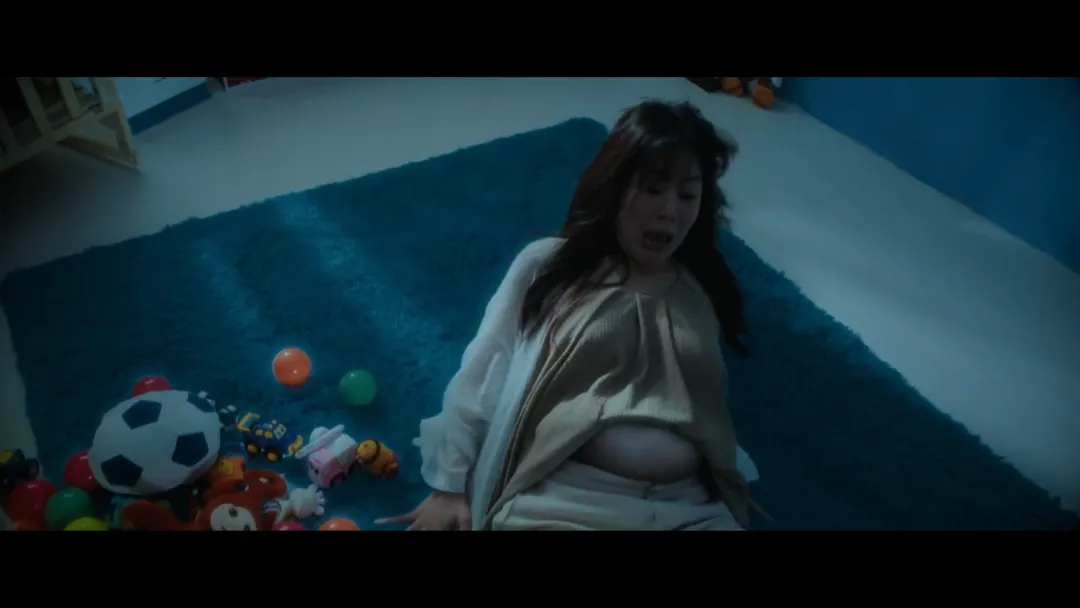 越南最卖座尺度恐怖片《亡儿/厉婴魂》如此尺度还票房冠军，被喷惨了！