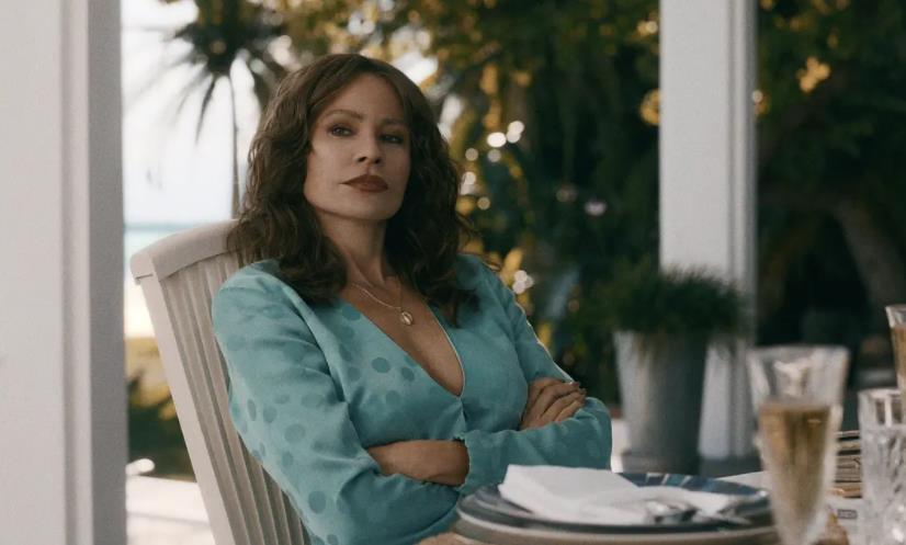 Netflix出品，《毒梟》團隊製作，揭秘可卡因教母殘暴奢亂的人生