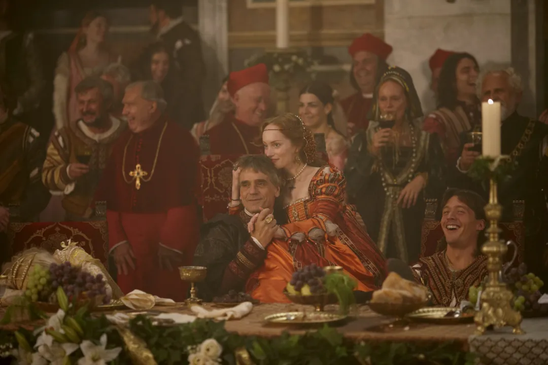 這部《波吉亞家族》顏值與尺度齊飛，每一幀都美的像油畫！