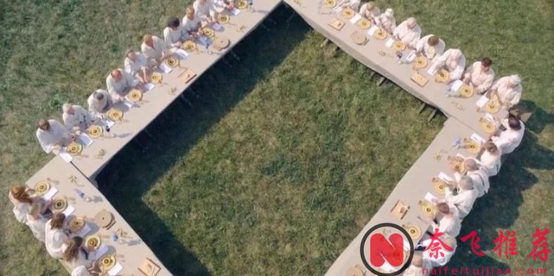 必定留名青史的恐怖電影《仲夏夜驚魂/仲夏魘》，但網友卻吵起來了…..