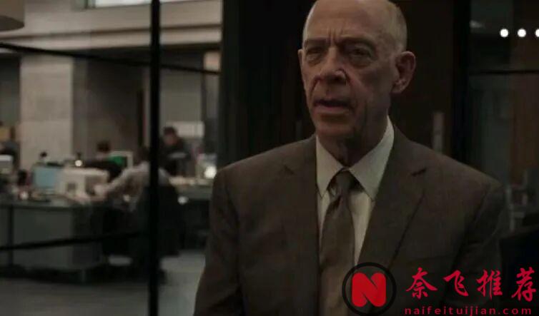 不愧是Starz出品，《相对宇宙/相对世界/副本》用冷静克制的叙事方式构建了一个令人信服的平行世界体系！