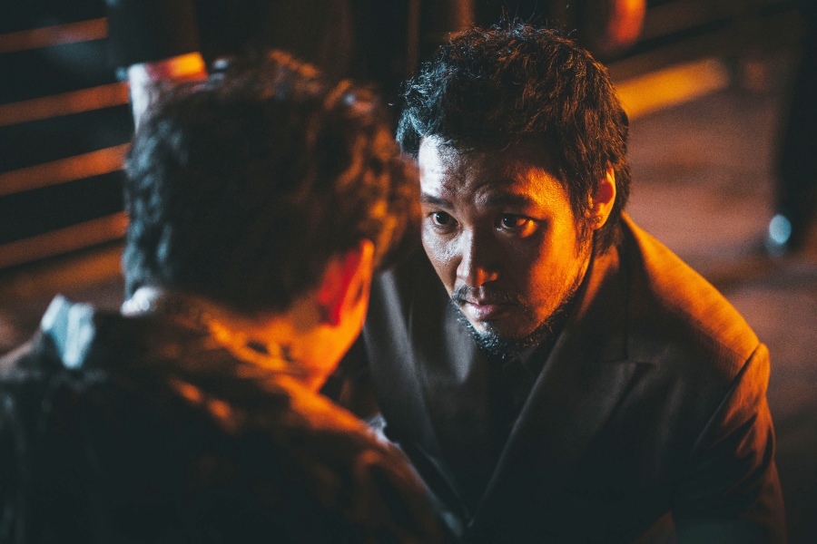 情趣床上转圈圈, 西八夜店样样来！19禁韩国动作电影也超爆笑？韩国犯罪动作电影《犯罪都市3》