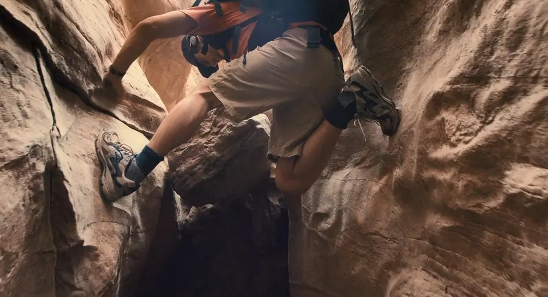 活着真好！10部经典独角戏「一个人支撑起来」极限求生的灾难电影