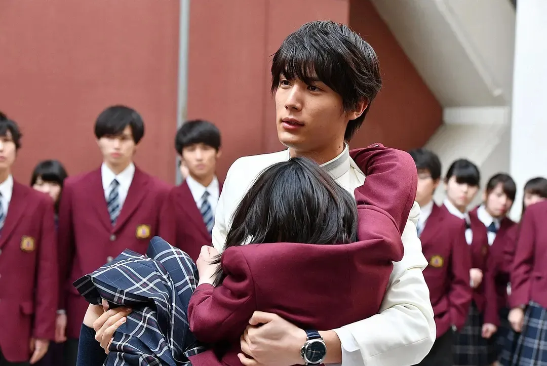 頂級漫改甜劇的續作《花過天晴》，意外的還不錯？