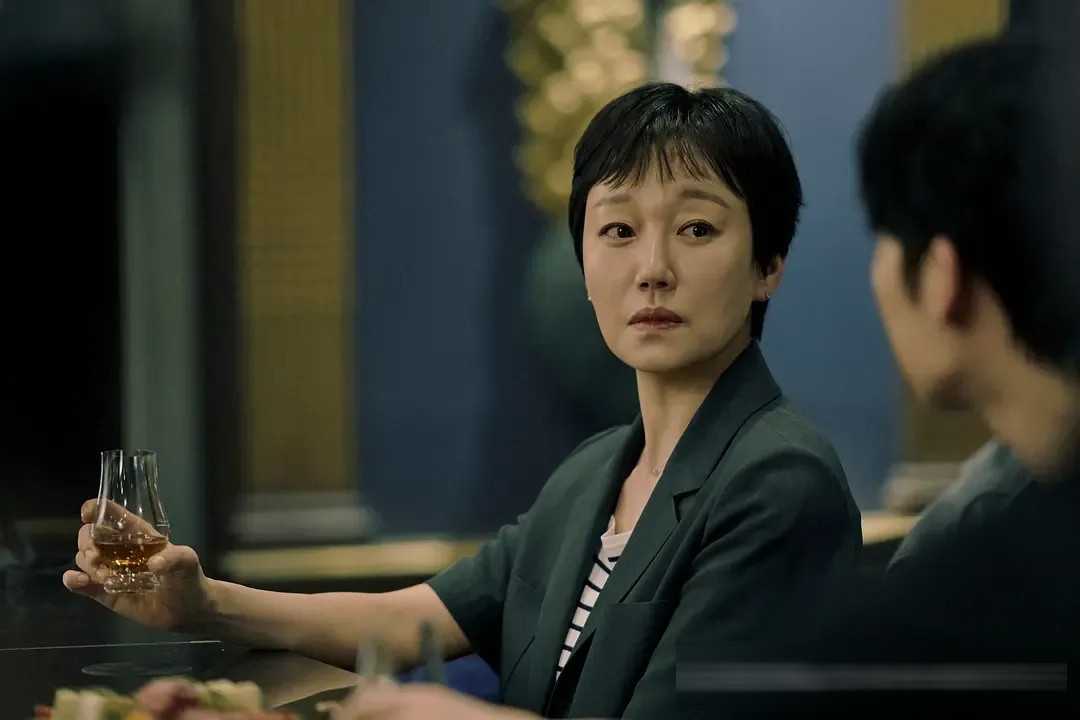 Netflix《最後一排的男孩》:崔岷植6集心理博弈,比《登堂入室》更瘋