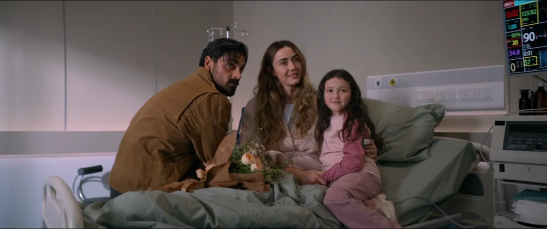 梅根·福克斯+《黑帮大佬/禁室365天/禁锢之欲》=《屈从/超完美家政妇》！这尺度谁敢想！