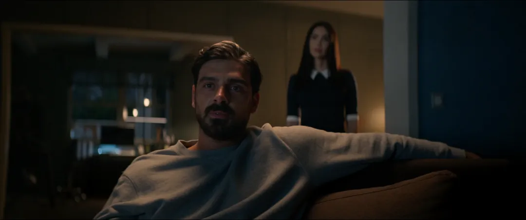 梅根·福克斯+《黑帮大佬/禁室365天/禁锢之欲》=《屈从/超完美家政妇》！这尺度谁敢想！