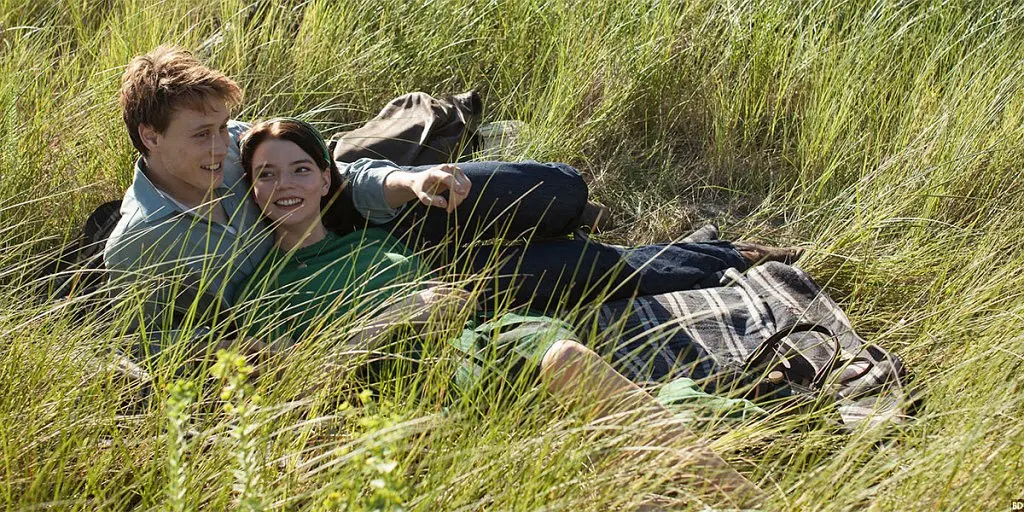 不止于破尺度的《X/恐怖X档案》，女主米娅·高斯5部影视作品推荐，每部都是经典