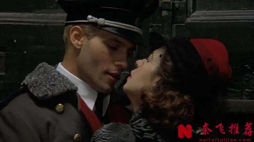 这部由「丁度·巴拉斯」老爷子导演的限制级意大利电影《黑天使》，看完让我彻夜难眠！