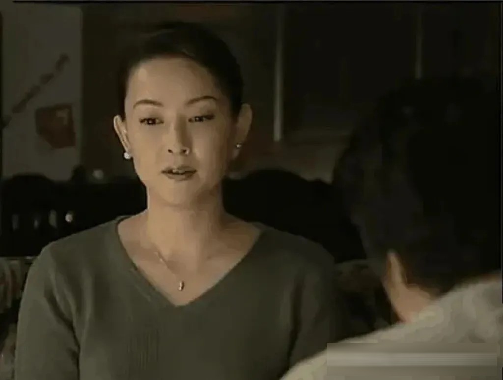 东野圭吾去世后重看剧版《恶意》：凶手第一集就认罪，这案子还怎么查