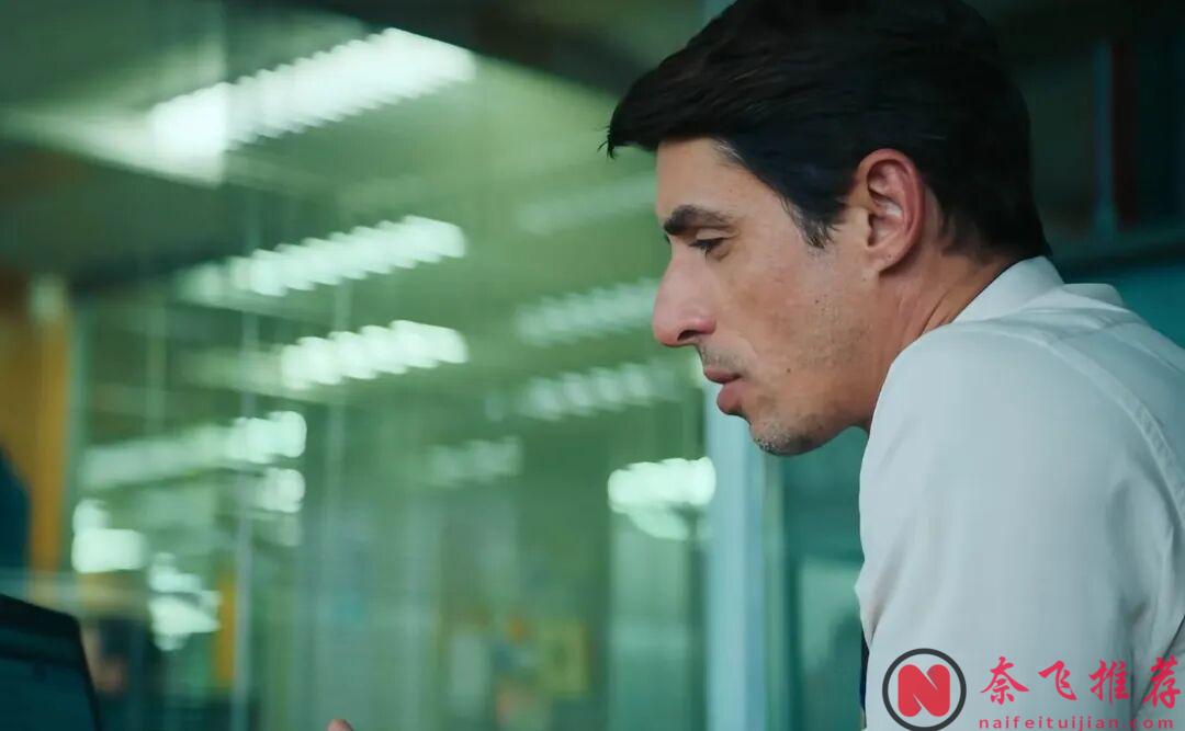 Netflix新上一部彩票詐騙案題材墨西哥劇集《如何中彩票》，真的太敢拍了！