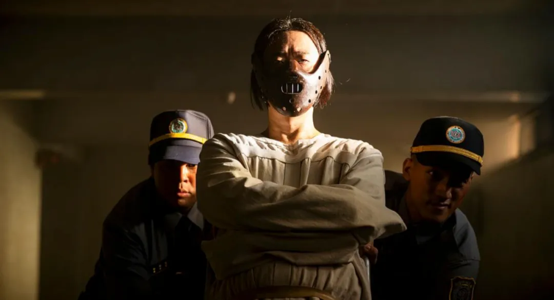 Netflix《關於我和鬼變成家人的那件事》衍生劇《正港分局》來了，劇情似乎不盡人意~