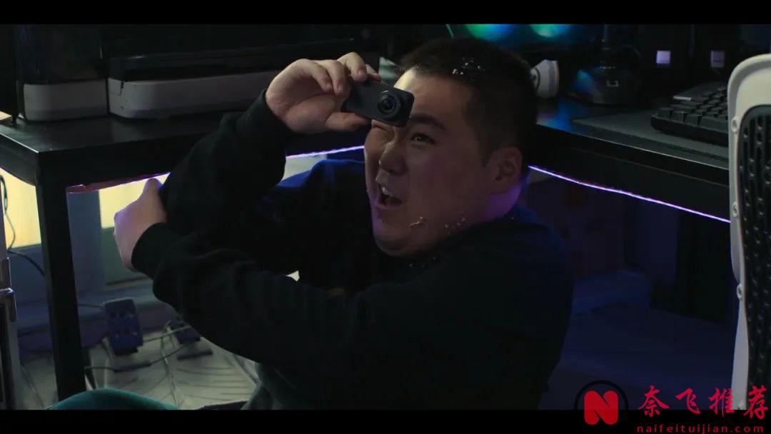 一口气看八集，Netflix新出的这部爽剧太猛了