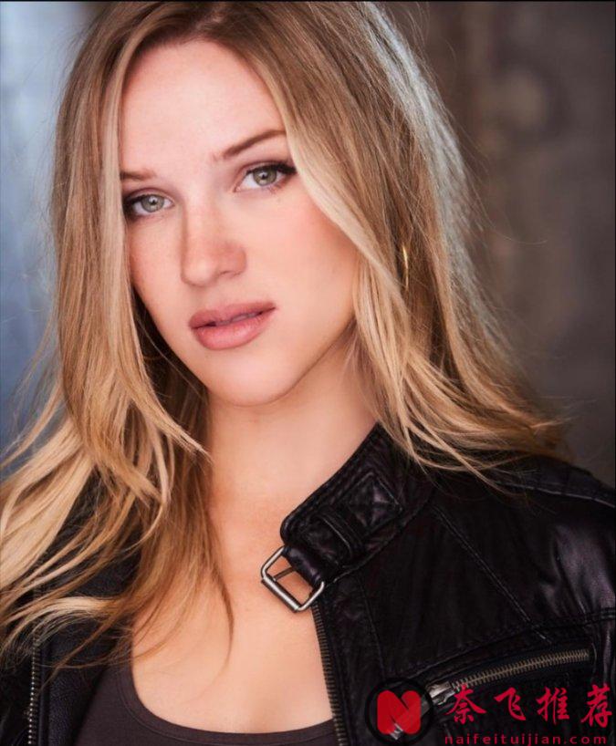 直男爽剧《黑袍纠察队》的前传新衍生剧《沃特崛起》迎来美女主角！