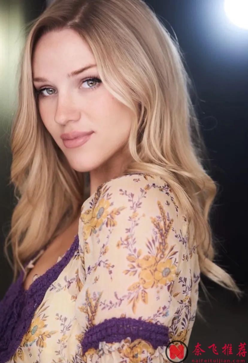 直男爽剧《黑袍纠察队》的前传新衍生剧《沃特崛起》迎来美女主角！