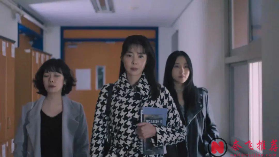 2025最新韓國電影《神明》，題材大膽少見，真是越來越敢拍了