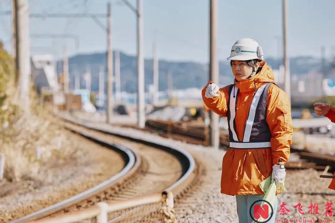 年度最治癒日本電影《慢行列車》，最強卡司，她又殺回來了