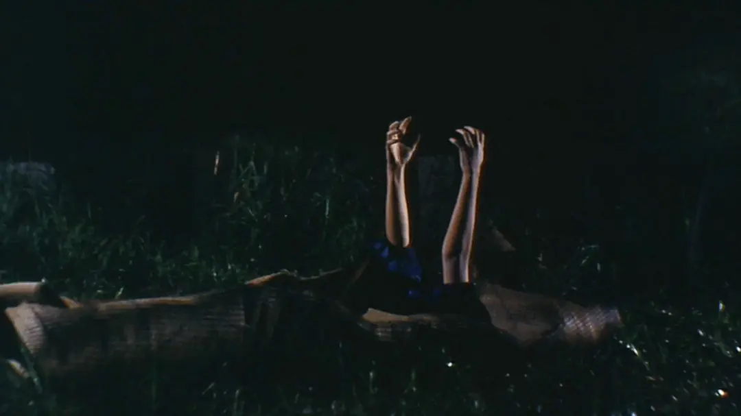 盘点5部经典恐怖片中的惊恐片段，那些年差点没被吓尿