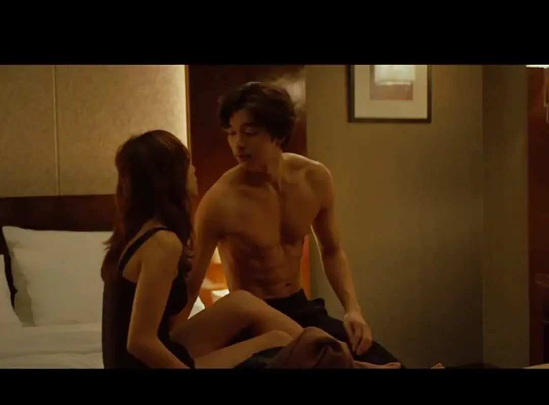 韩国一部大胆的电影《男与女/雪国恋人/关不住的诱惑》，孔刘挑战从影底线，可惜这是爱情啊