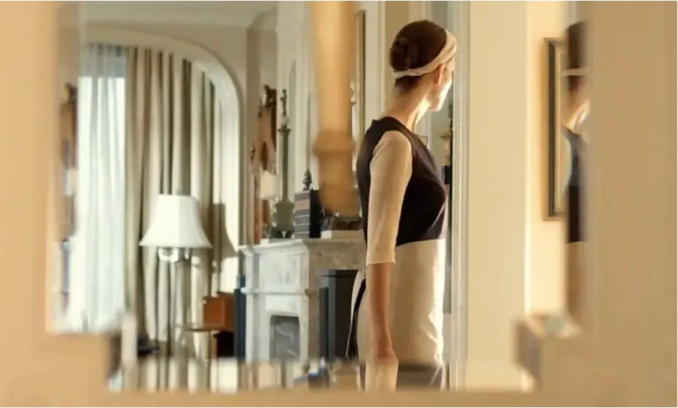 柏林盛夏的邂逅！德国短片《欲望酒店》太敢拍，直戳中年人真实心事