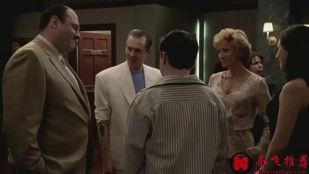 HBO的王牌神劇，黑幫題材中的佼佼者：《黑道家族/人在江湖》，太過癮了！