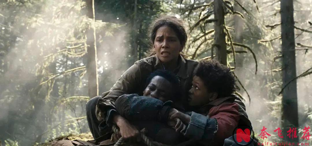 【避坑指南】聊聊近期上映的两部恐怖烂片《千万别松手》和《地狱男爵：歪曲人》！