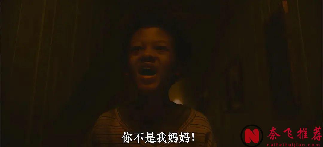 【避坑指南】聊聊近期上映的两部恐怖烂片《千万别松手》和《地狱男爵：歪曲人》！