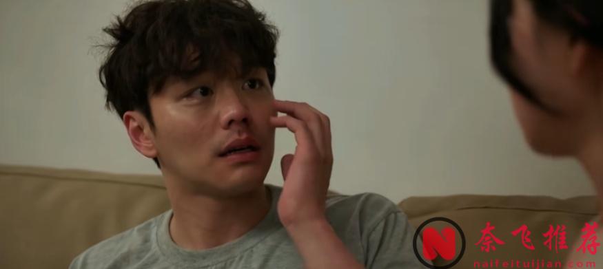 这部韩国新片《干脆杀了他算了》太敢拍了，一个被通缉的男人竟误闯入两姐妹的家里，看似柔弱的姐妹花竟然...