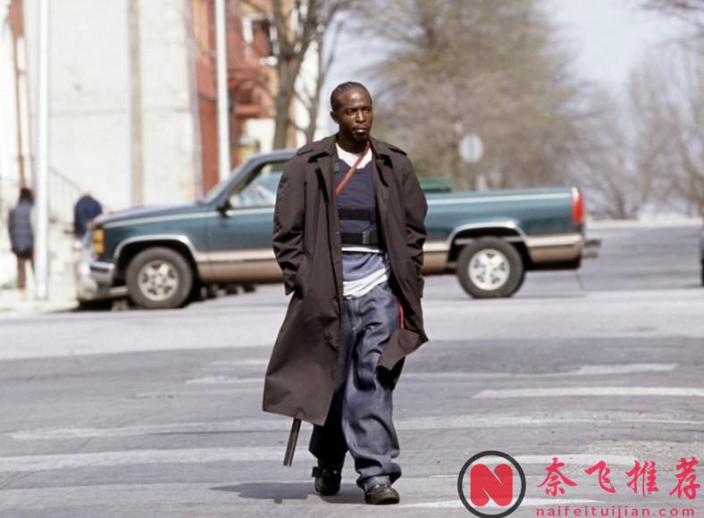 犯罪剧的里程碑之作《火线/警网》，是最真实、复杂的美剧之一