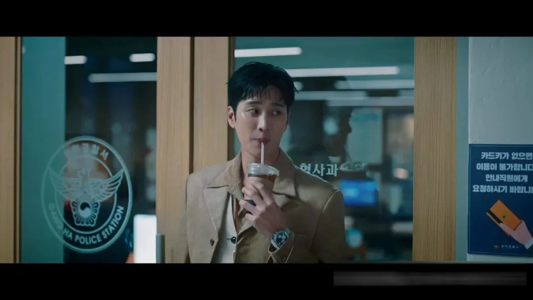 《财阀X刑警》第二季8月7日开播:安普贤钞能力破案,郑恩彩演魔鬼上司
