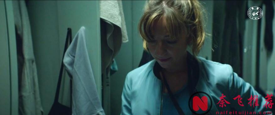 推薦一部北歐的師生戀驚悚電影《外遇/欲情狂愛》，這裏不僅有X冷淡，還有這麼瘋的師生禁忌之戀！