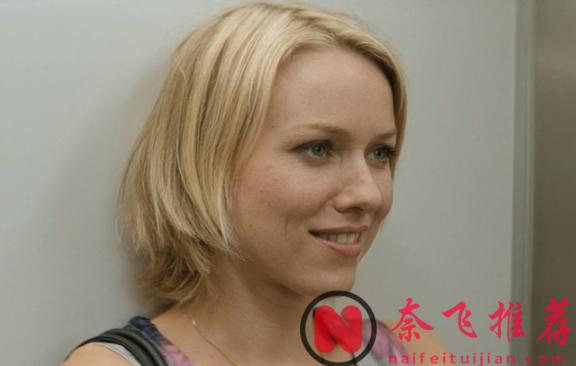 《穆赫兰道/失忆大道/ 穆荷兰大道》里的贝蒂.戴安娜演过的几部大尺度电影